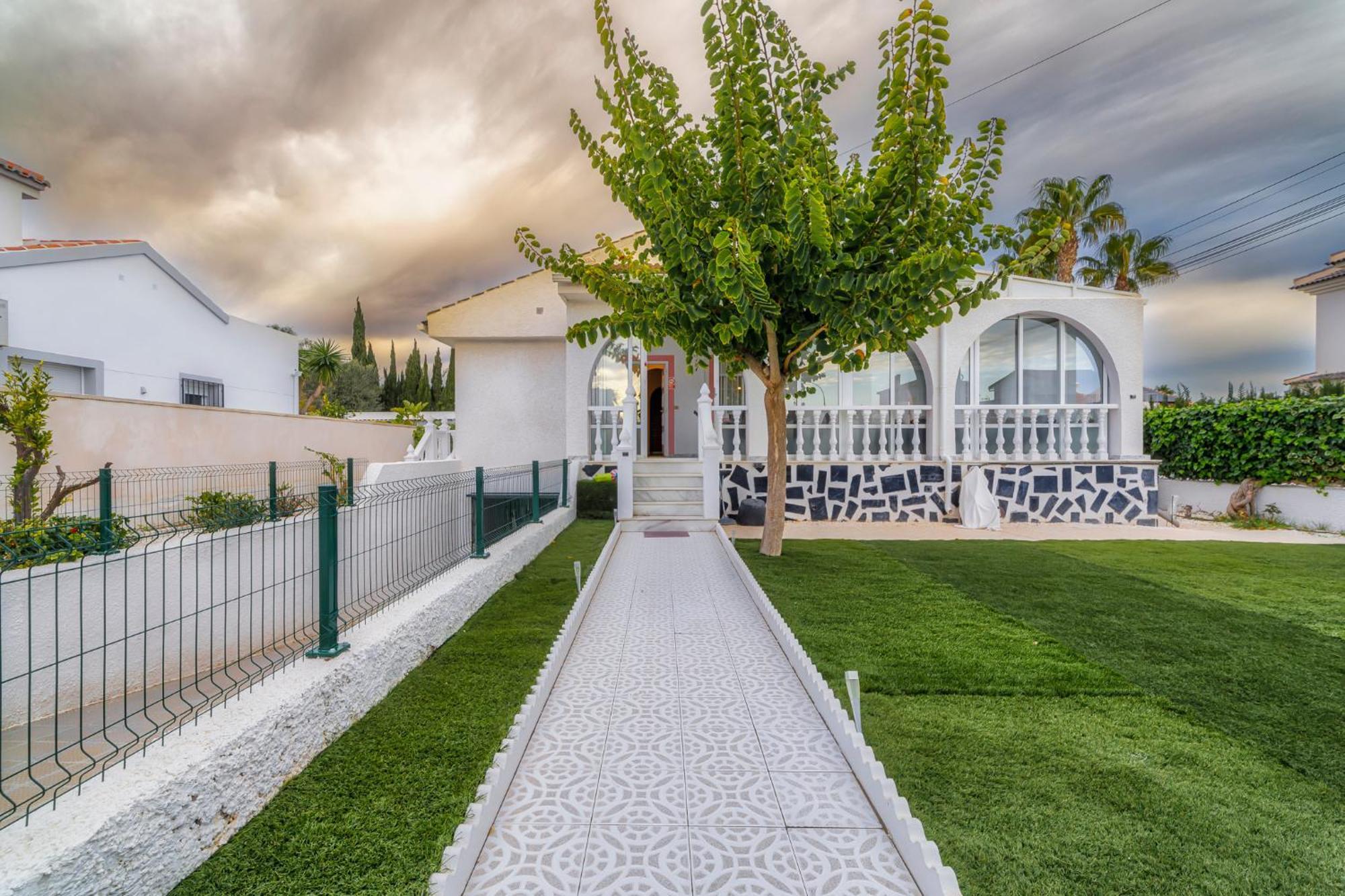 Villa Marie Estancia Premium En El Mar Menor Con Jacuzzi Climatizado Los Narejos Bagian luar foto